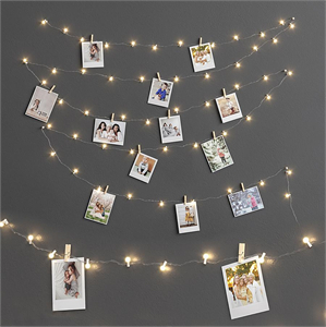 Garland and photos